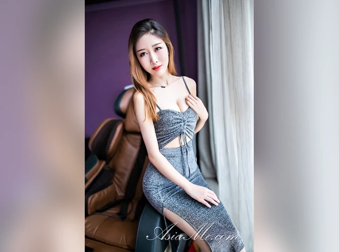 Chinese babe