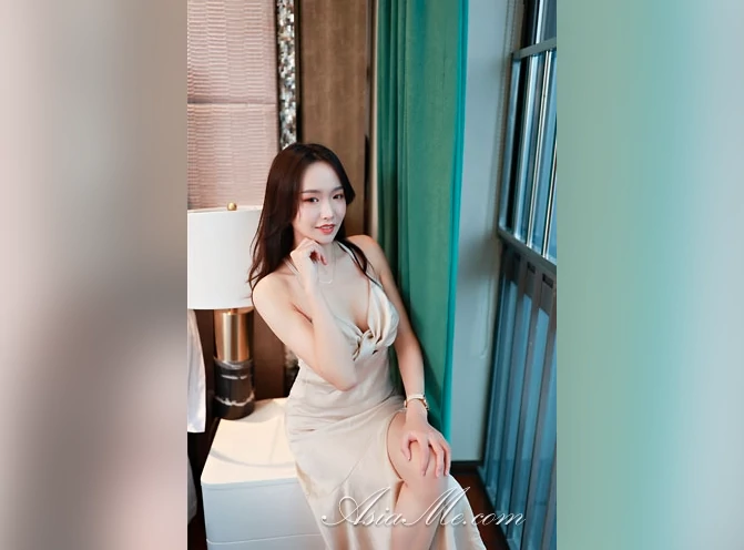 hot Chinese woman